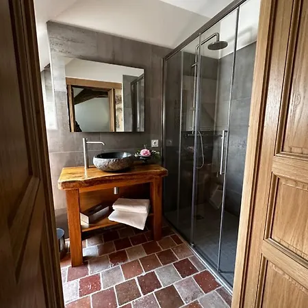 Les Deux Marguerite Alençon