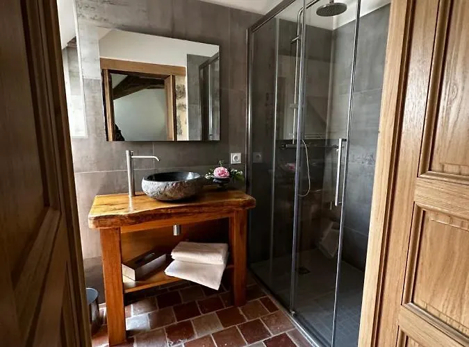 Les Deux Marguerite Alençon