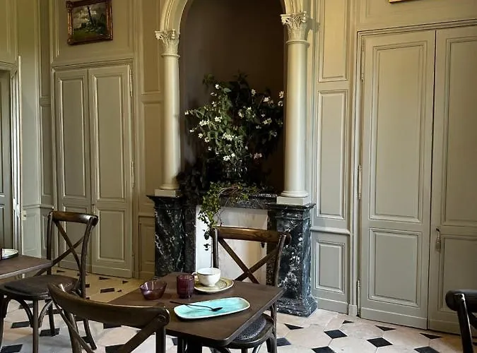 Les Deux Marguerite Gasthuis Alençon